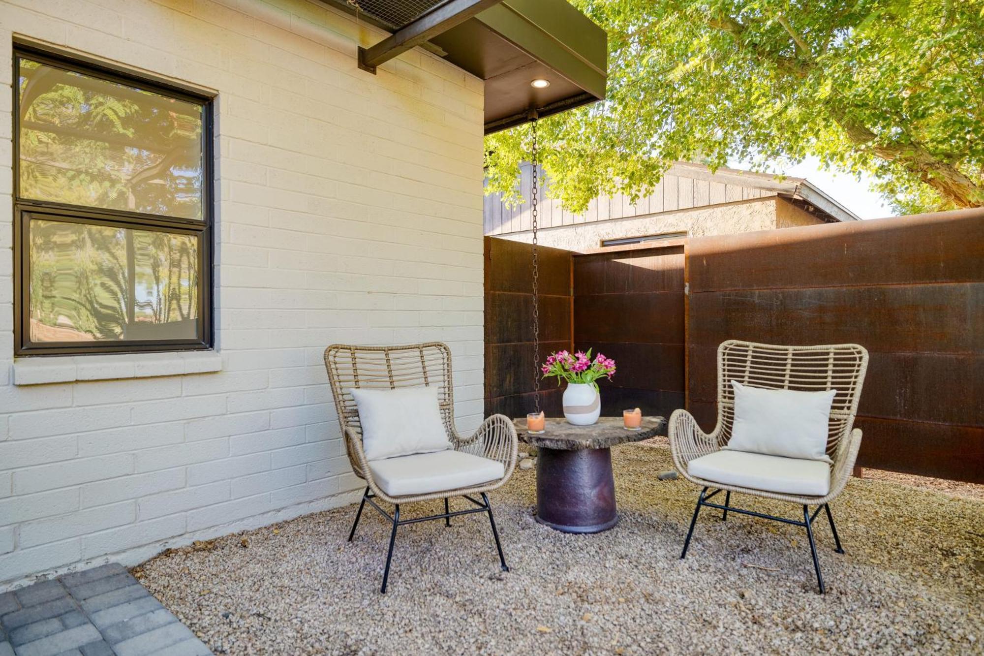 Holiday home Sundrenched By Avantstay Pool Mins To Old Town