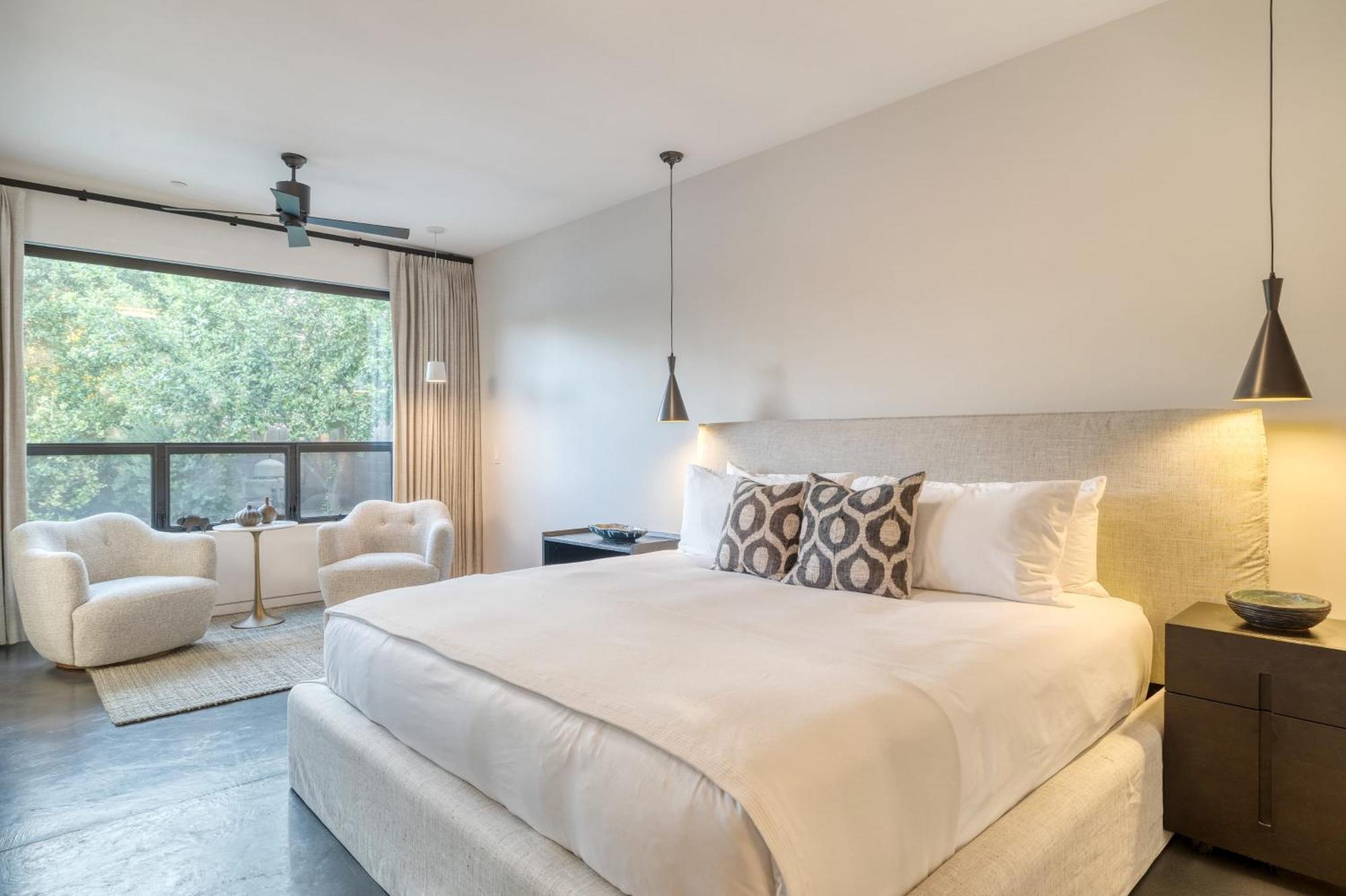 Sundrenched By Avantstay Pool Mins To Old Town Holiday home Scottsdale
