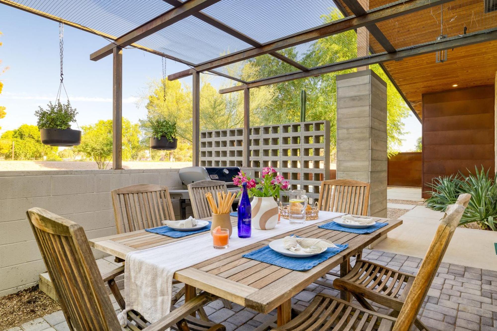 Sundrenched By Avantstay Pool Mins To Old Town *